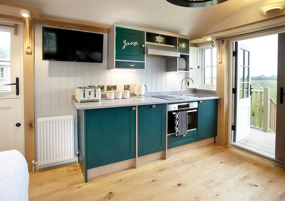Hornington Manor Luxury Shepherd Huts York Exterior photo