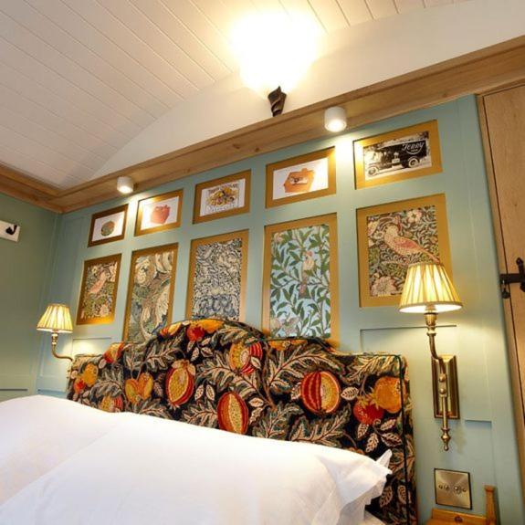 Hornington Manor Luxury Shepherd Huts York Exterior photo