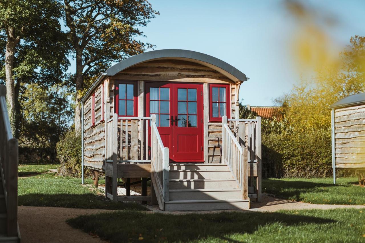 Hornington Manor Luxury Shepherd Huts York Exterior photo